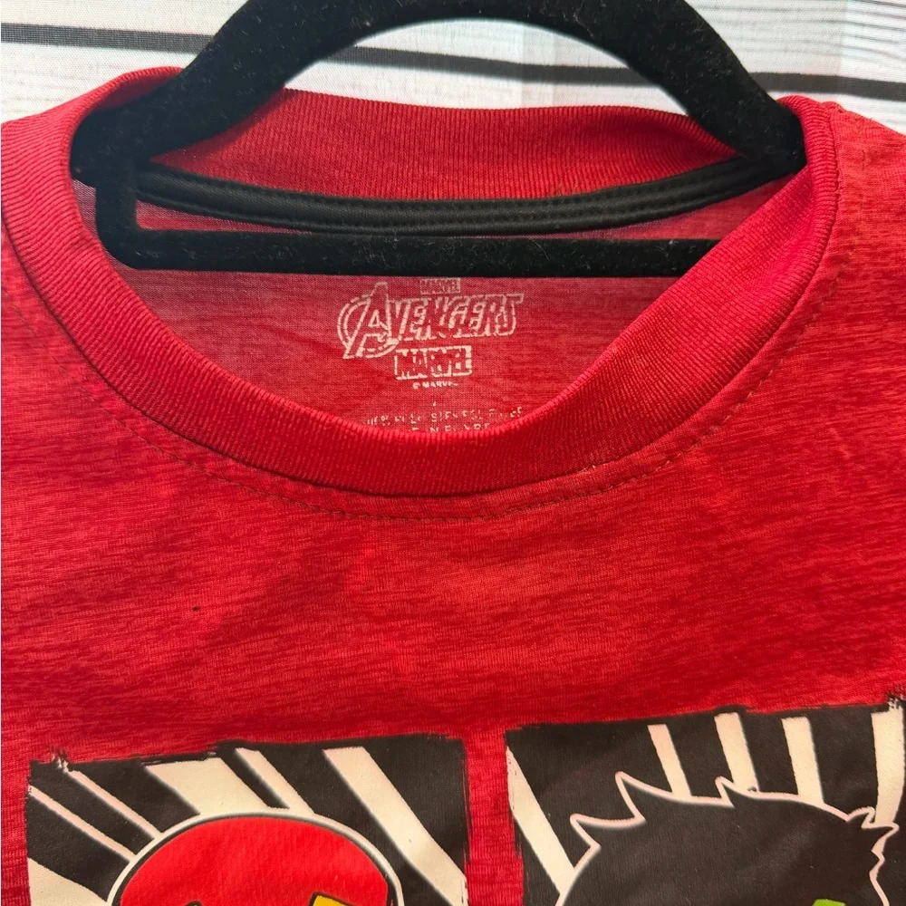 Marvel bold red